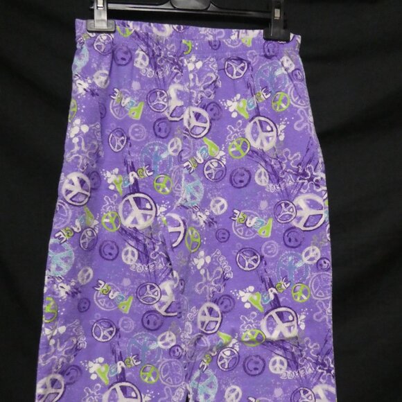 GEORGE | large (14-16) | Flannel Peace and Love Pajama Shirt and Pant Set - Picture 15 of 16